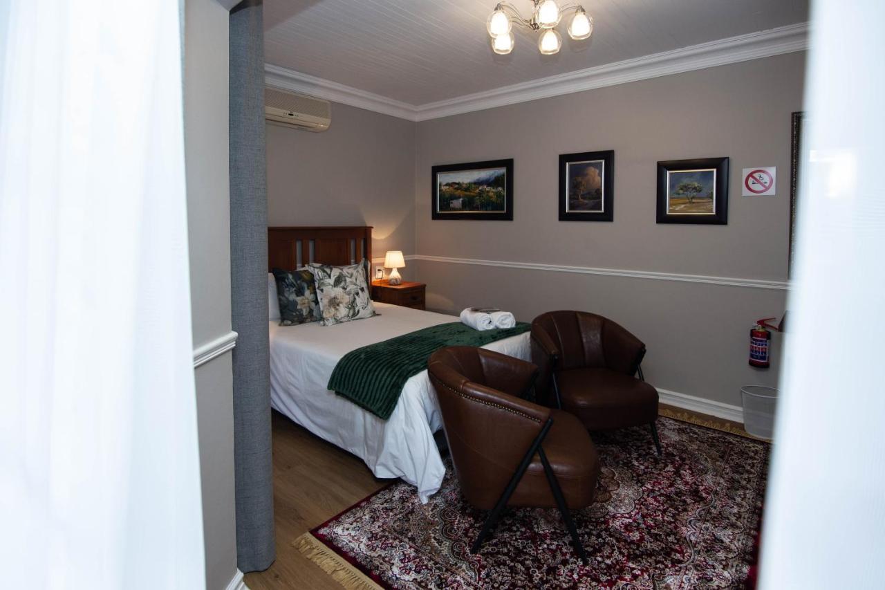 Milner House Kimberley Hotel Bagian luar foto