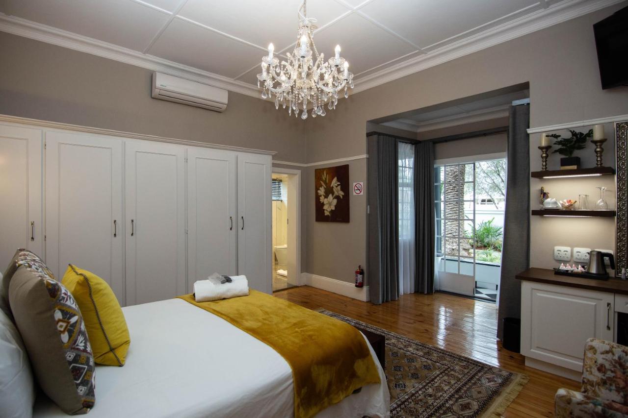 Milner House Kimberley Hotel Bagian luar foto