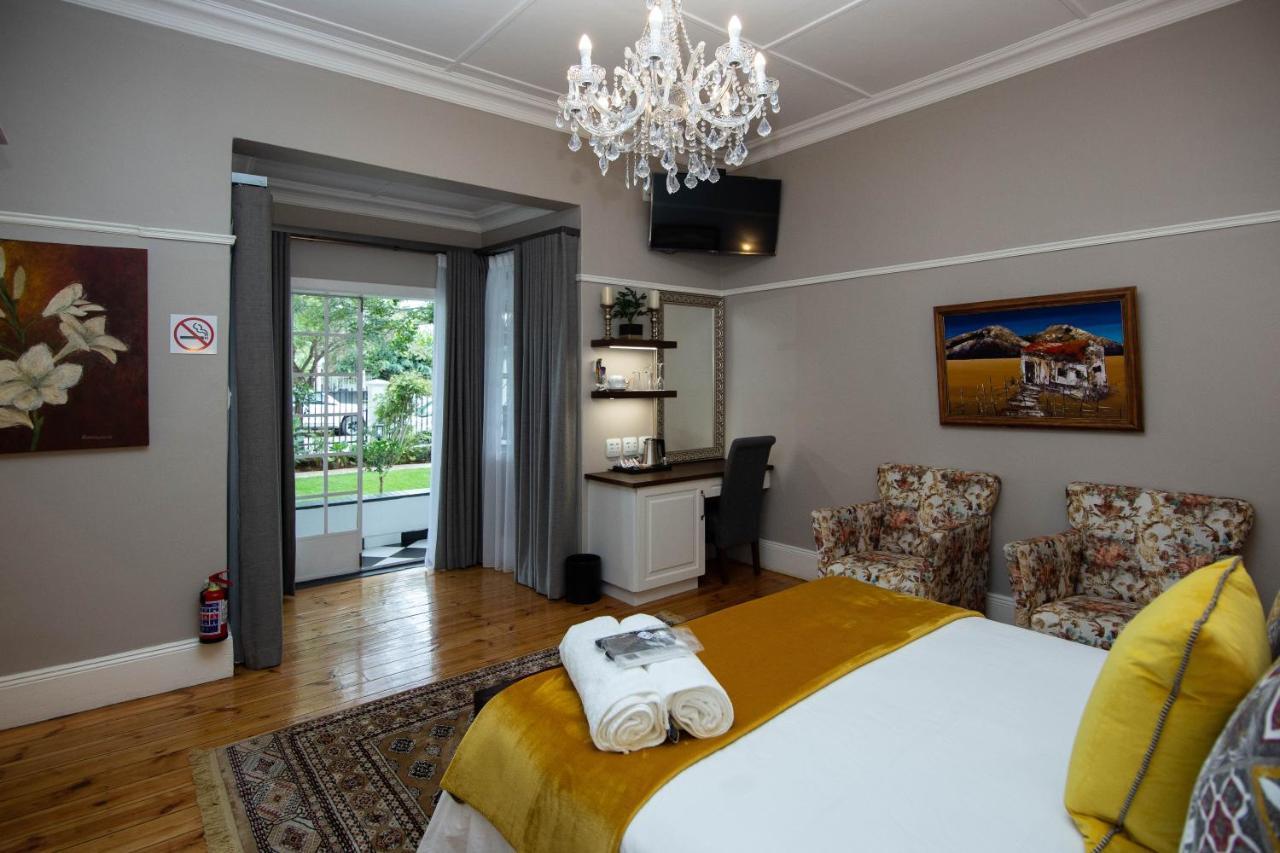 Milner House Kimberley Hotel Bagian luar foto