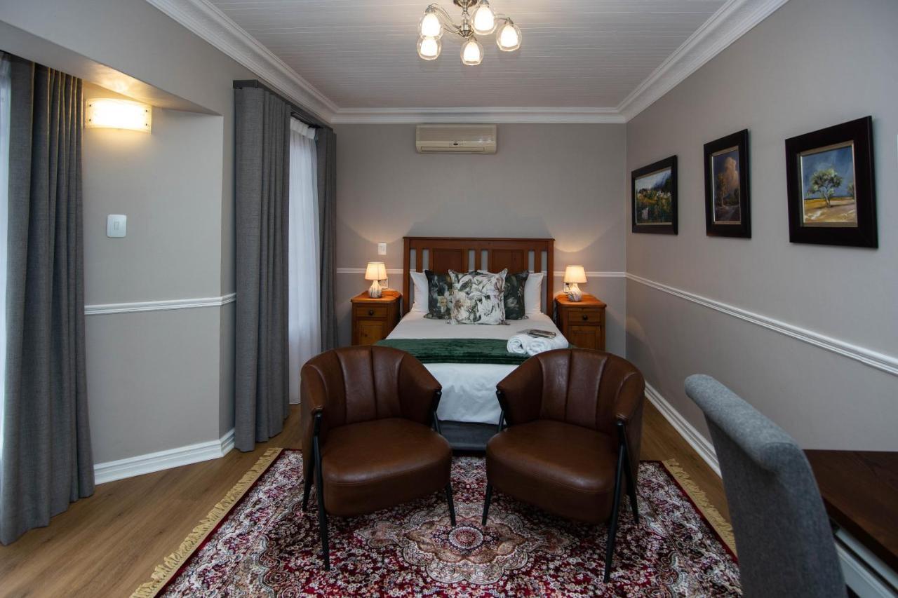 Milner House Kimberley Hotel Bagian luar foto